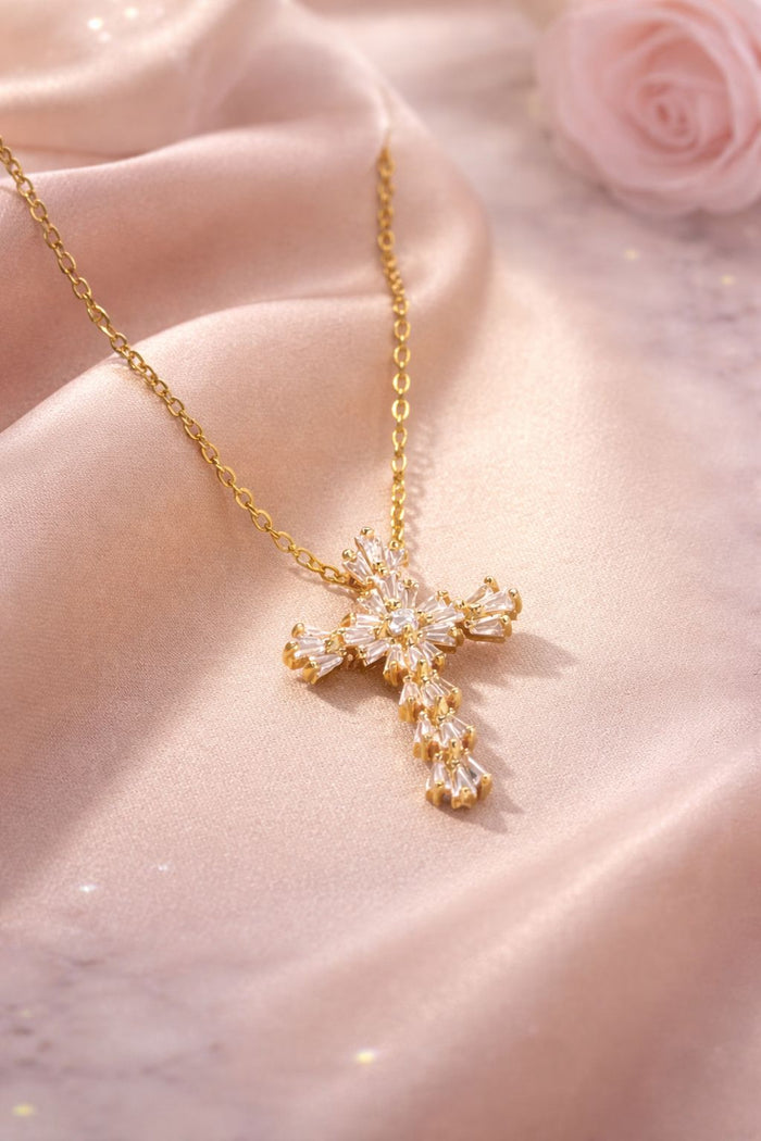 Collier Croix Éclat - Acier inoxydable doré